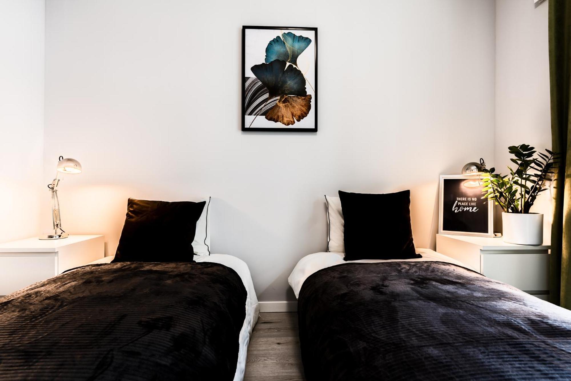 Pure Rental Premium Apartments Вроцлав Екстер'єр фото